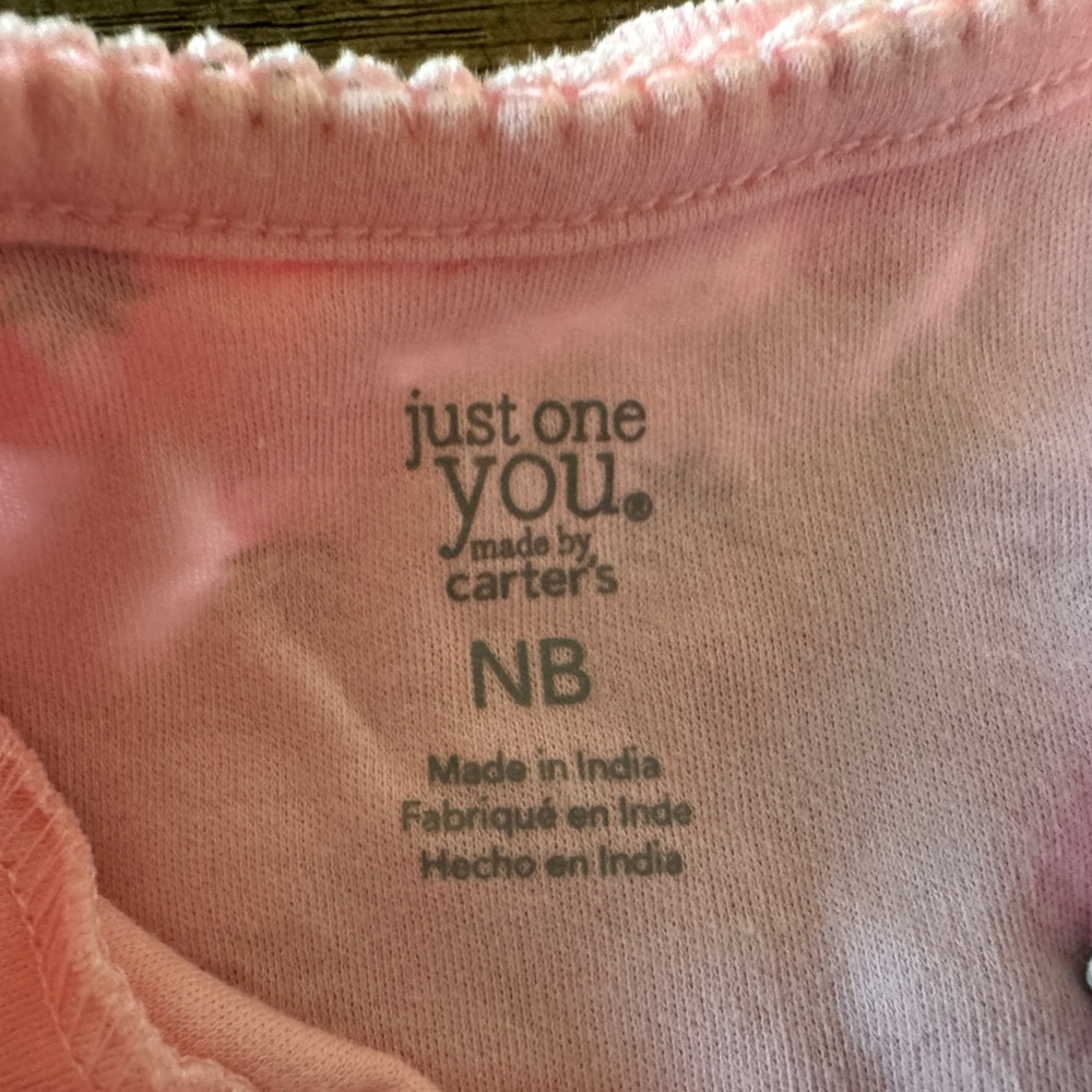 CARTER’S | Baby Footie Pajama with Mitten Cuffs - Newborn - Picture 6 of 6